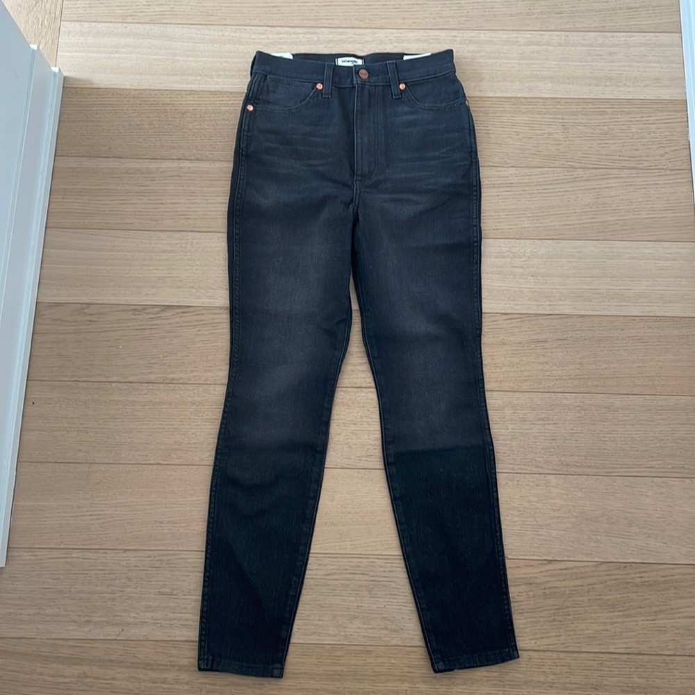 High-Rise Skinny Jean